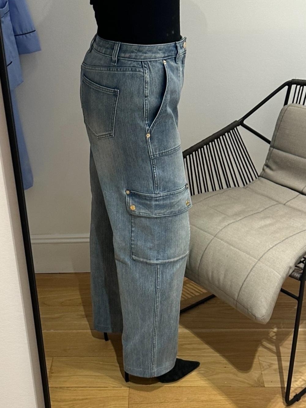 Michael Kors Denim “Cargo” Jeans with Gold Logo 6 *new*